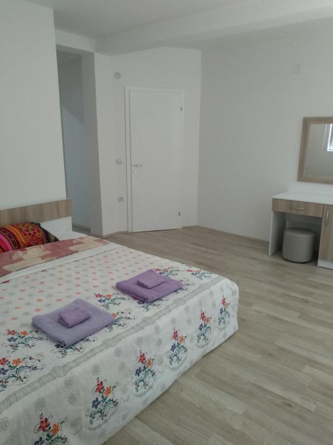 The Brothers Villa Hotel Ohrid Exterior photo