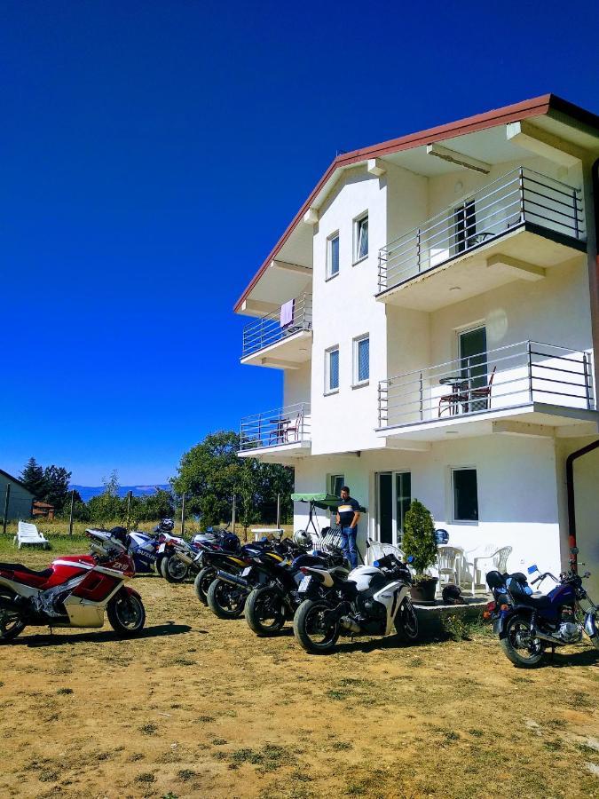 The Brothers Villa Hotel Ohrid Exterior photo